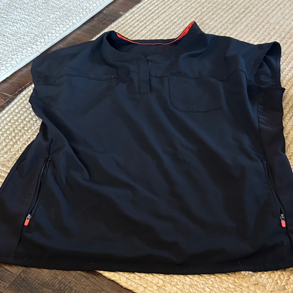 Infinity ScrubSleeveless Pullover with Red Accents